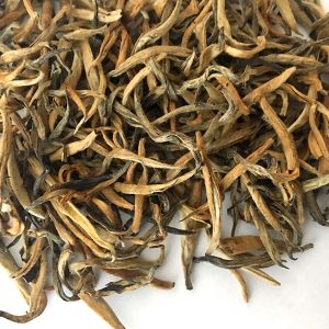 Loose leaf Yunnan Gold Buds tea