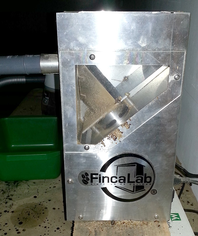 custom-built home coffee roaster, "fincalab"