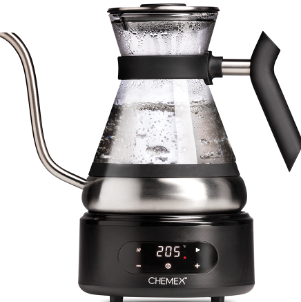 Chemex Chettle as an example of a good gift for tea lovers.